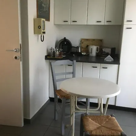 Apartment Agia Paraskevi Pres Du Metro Athens